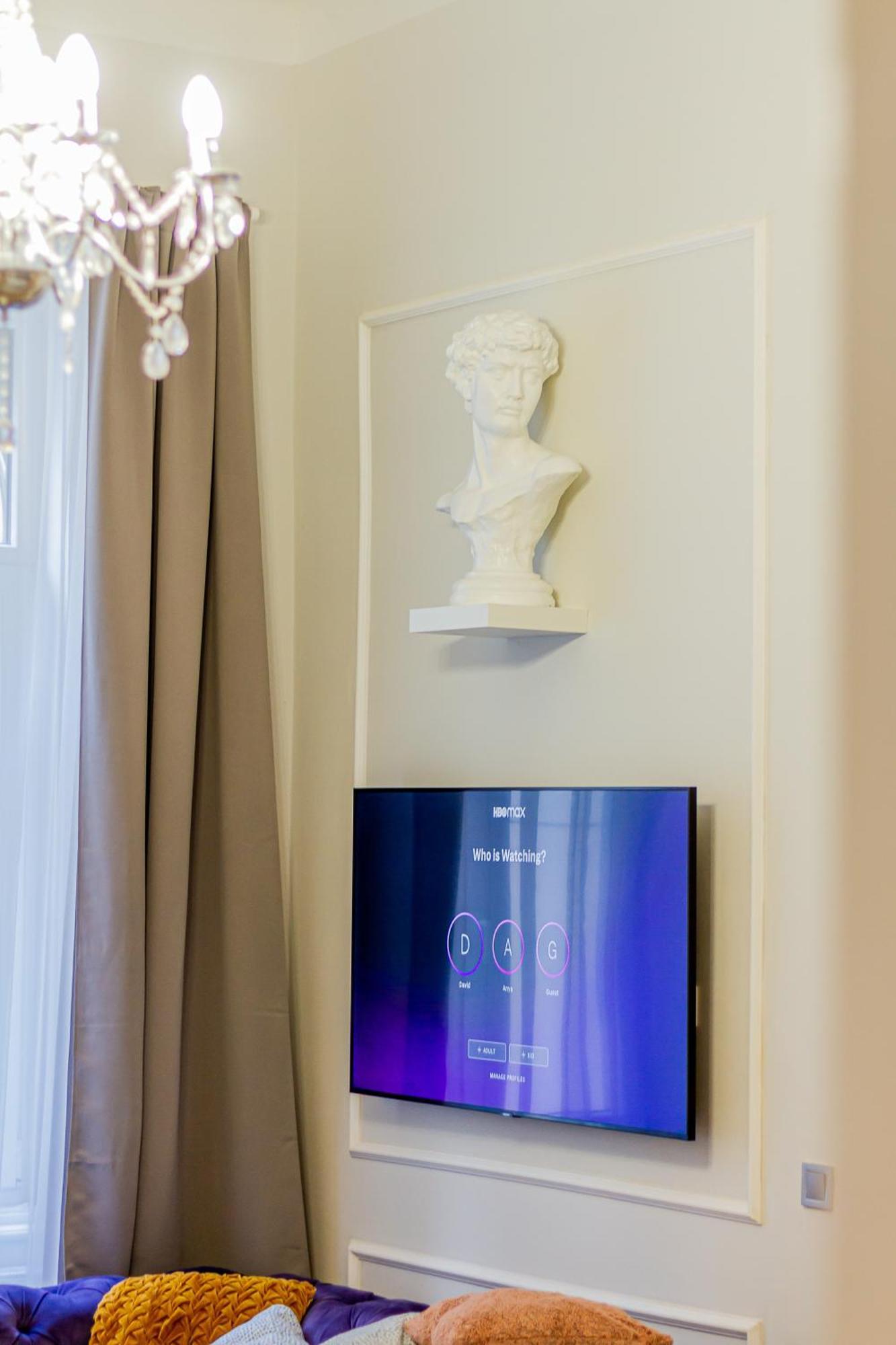 W17elegant Inner W/king Bed&friendly Host Apartment Budapest