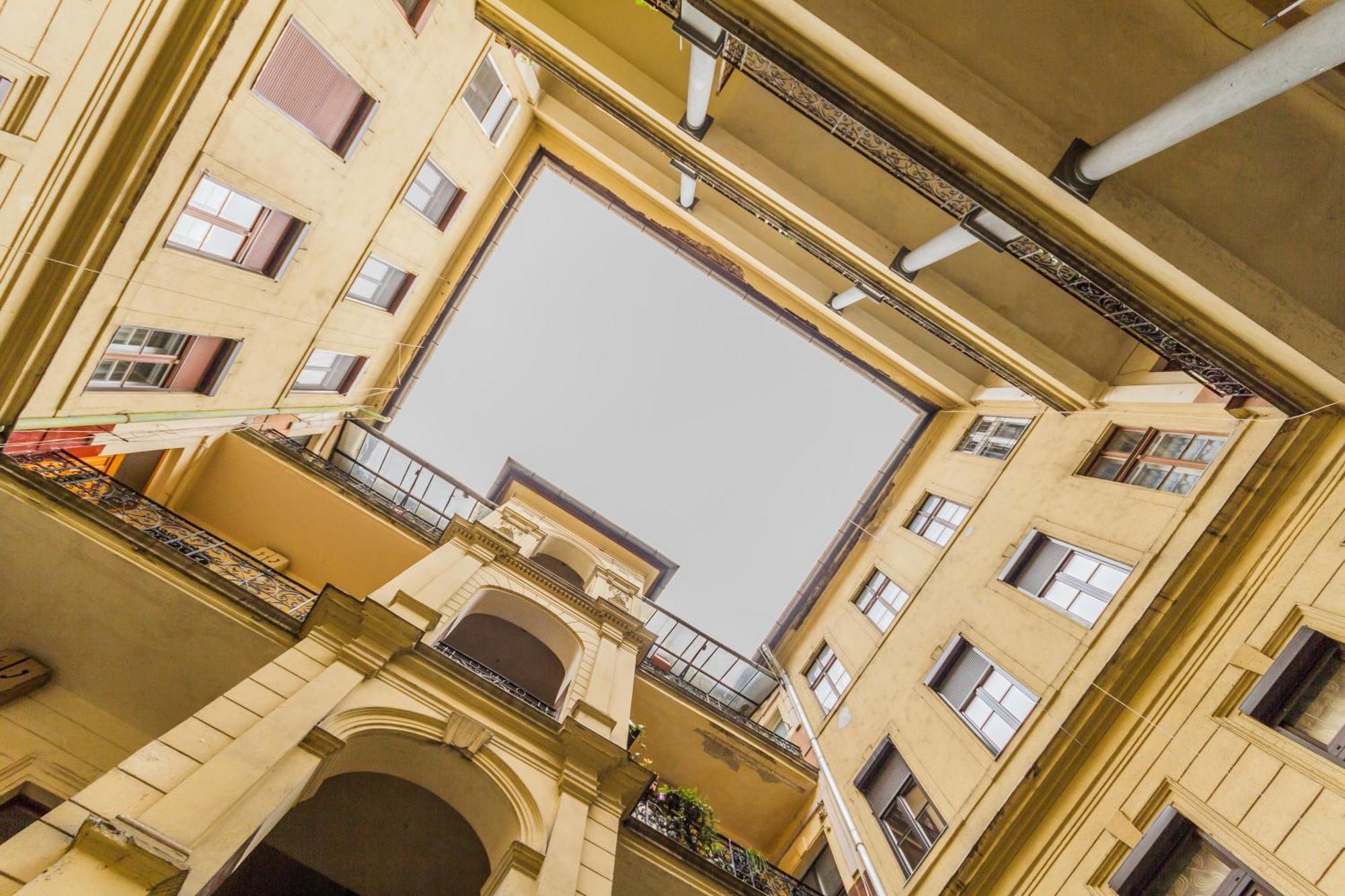 W17elegant Inner W/king Bed&friendly Host Apartamento