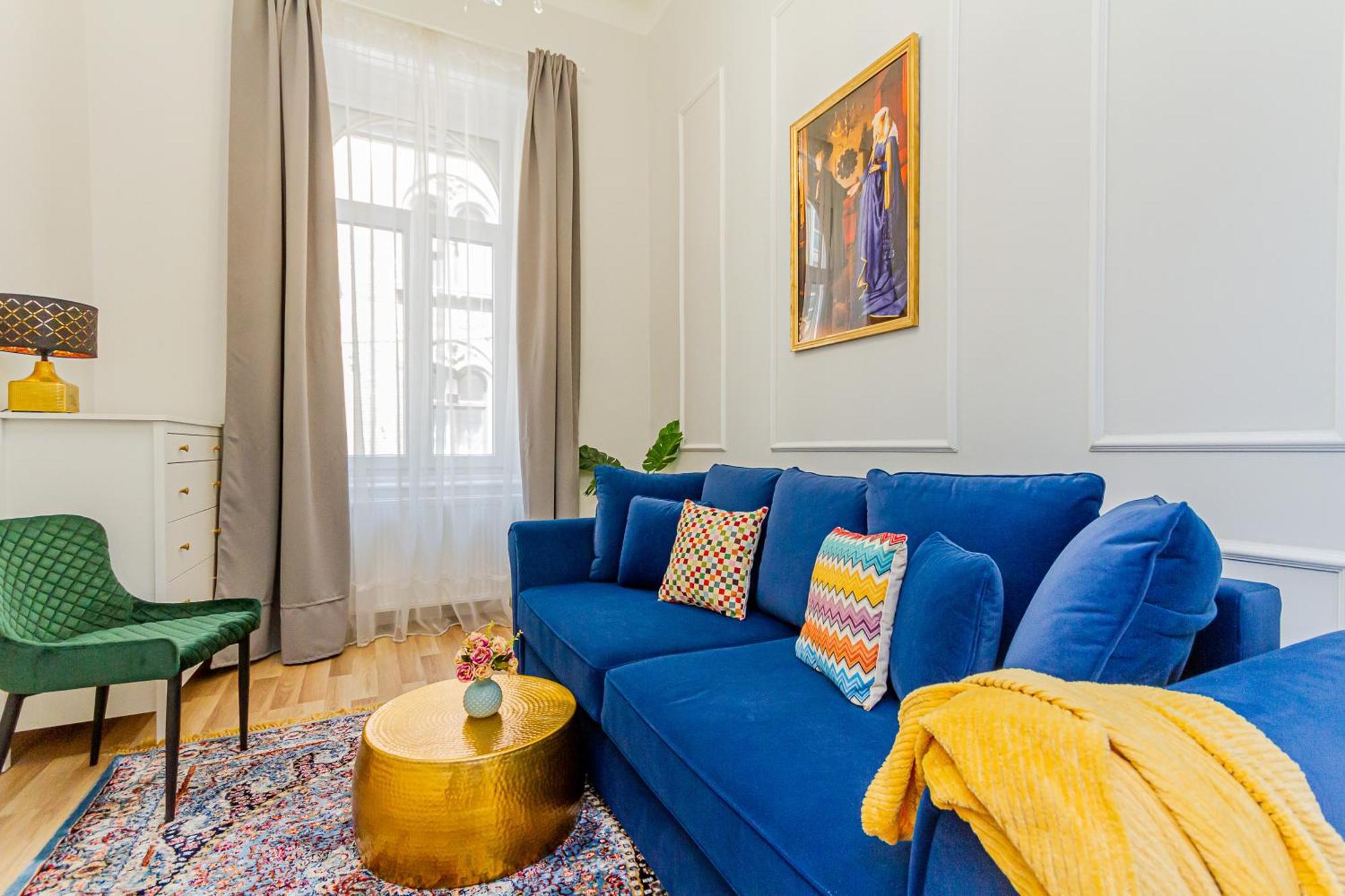 W17elegant Inner W/king Bed&friendly Host