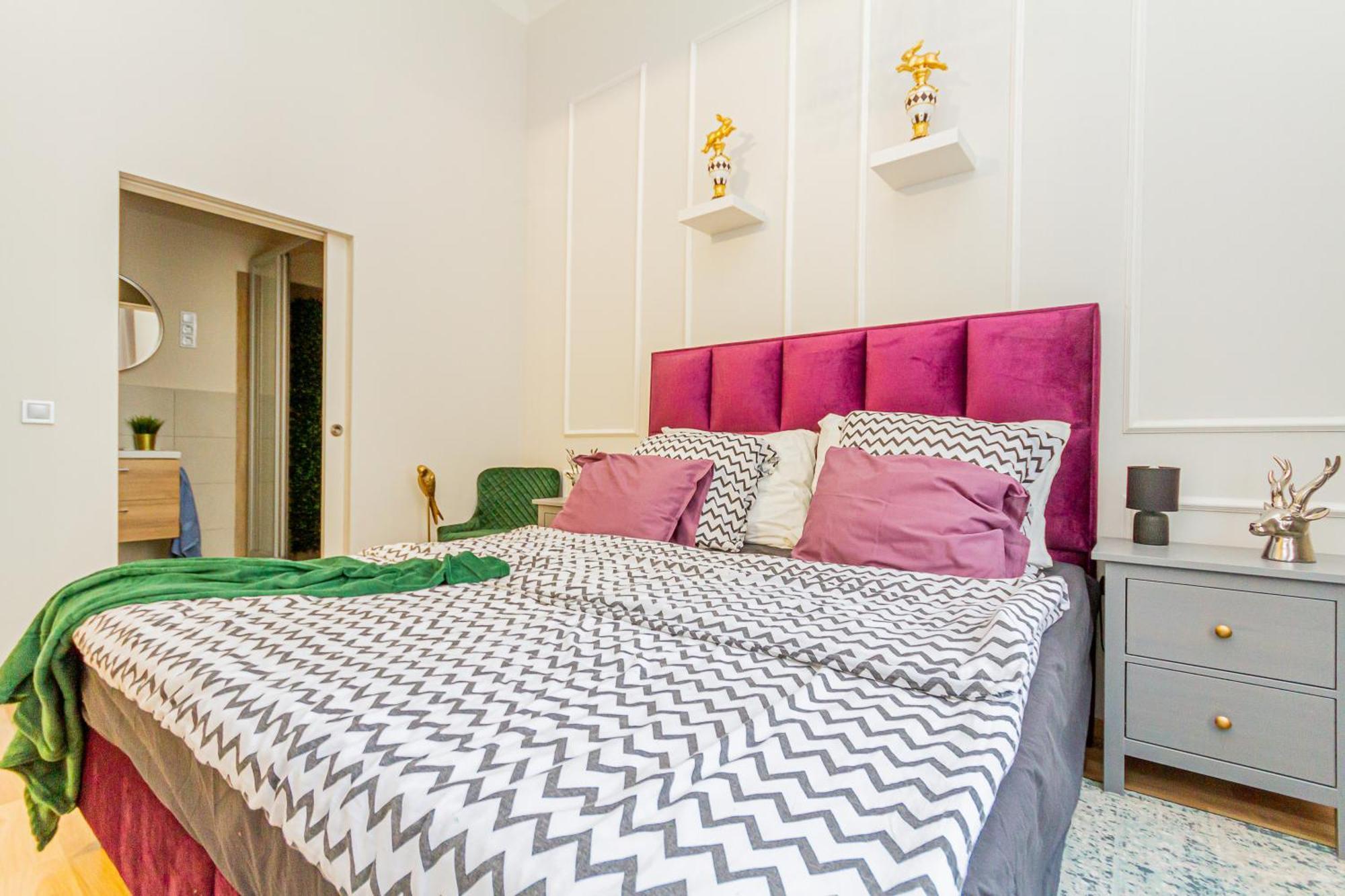 W17elegant Inner W/king Bed&friendly Host Apartment *