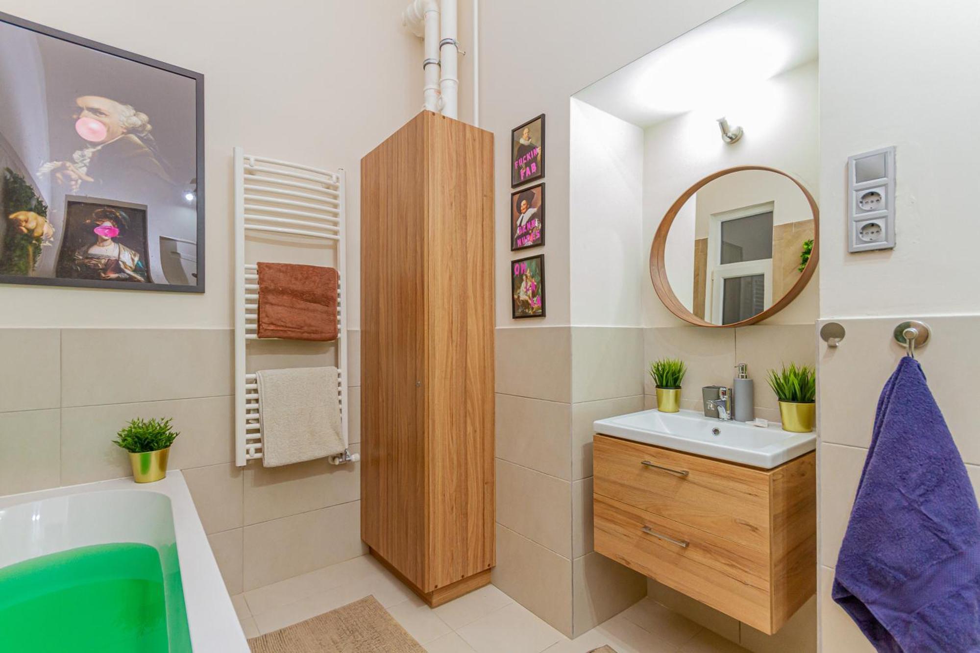 W17elegant Inner W/king Bed&friendly Host Apartamento Budapeste